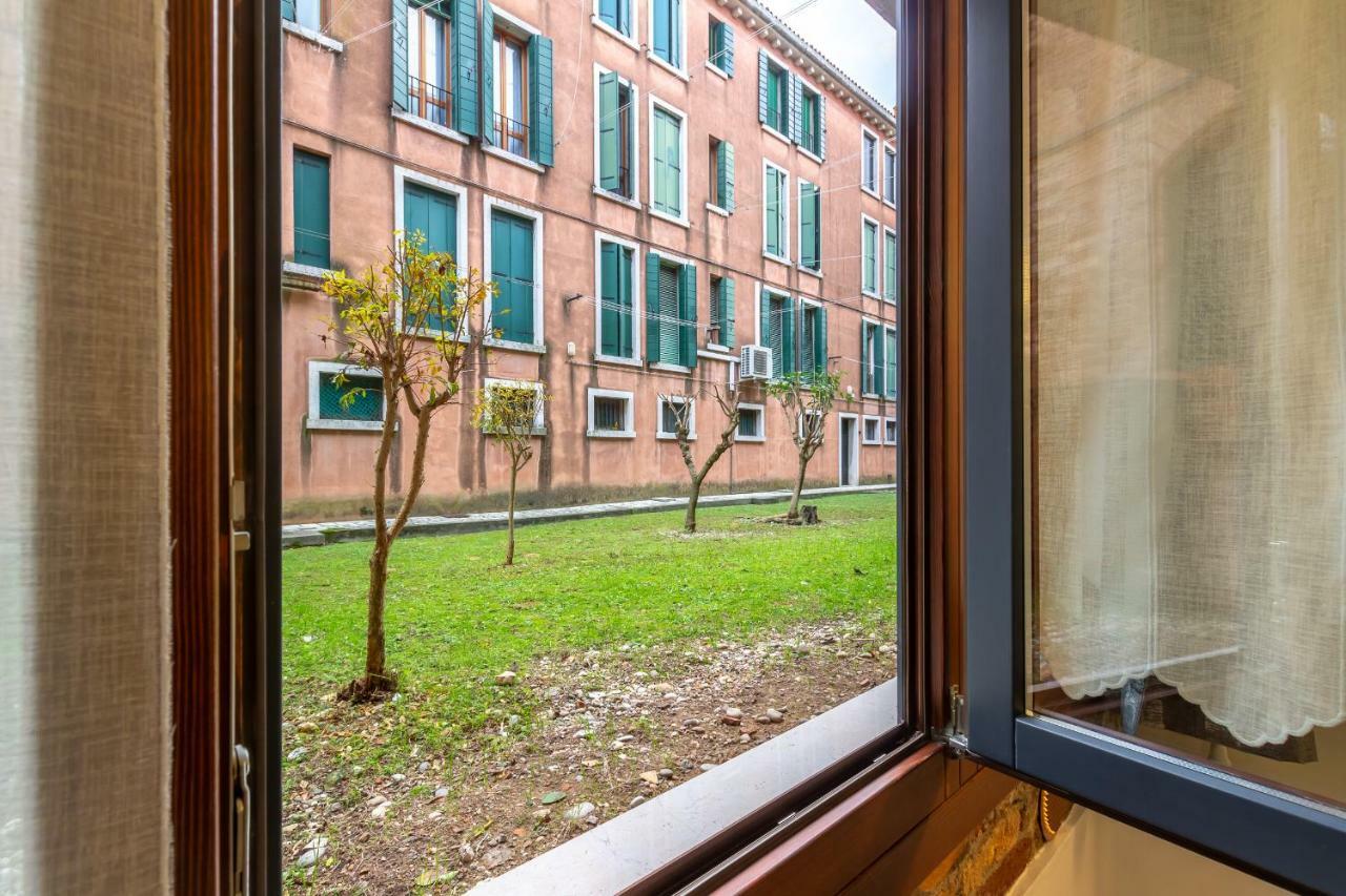 Apartamento Sei A *